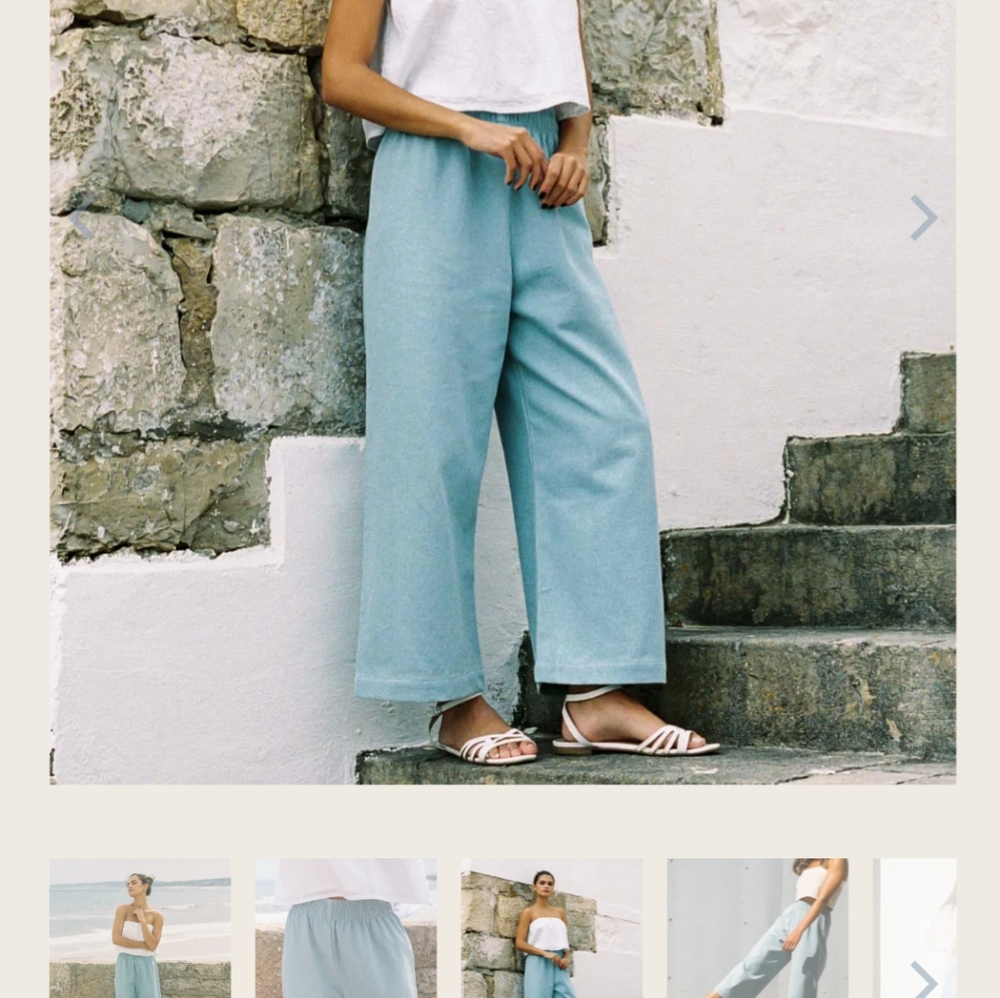 Blue Wide-Leg Cropped Pants with High-Waist